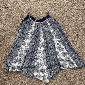 Loose fitting patterned dress